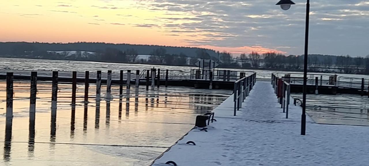Ferienanlage Mueritz Seeromantik Sietow Dorf Luaran gambar